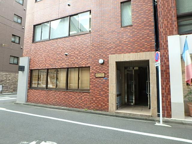 エントランス①