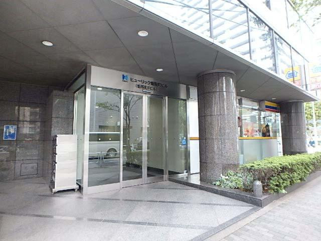 エントランス①