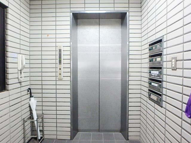 田口ビルホール②