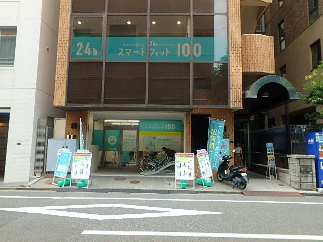 岸浪ビルエントランス①