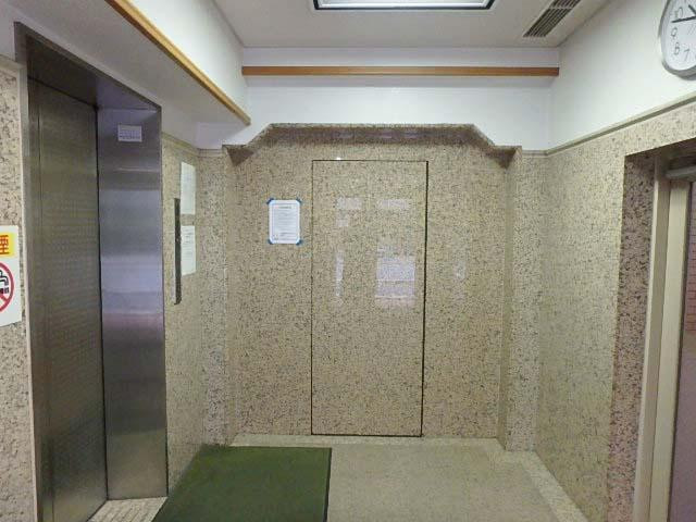 山崎ビルホール①