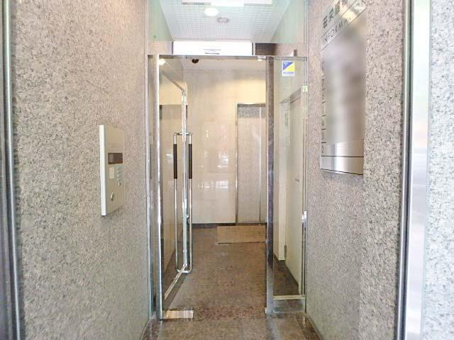 荘栄建物ビルエントランス②