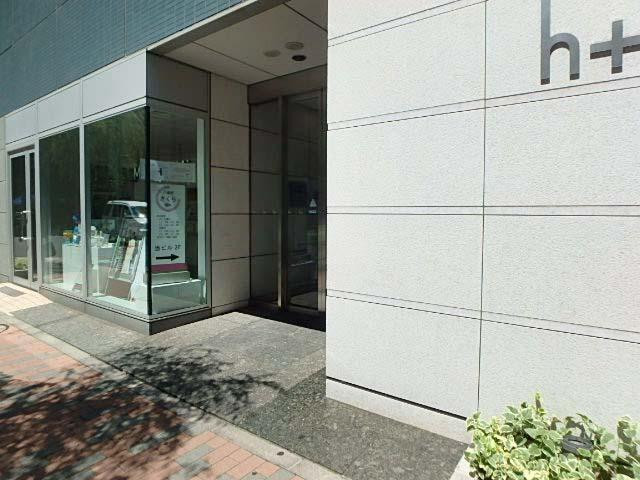 ｈ＋ビルエントランス①