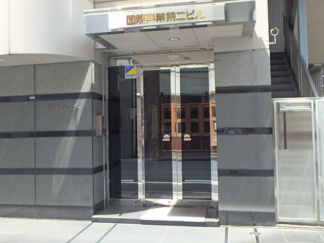 エントランス②