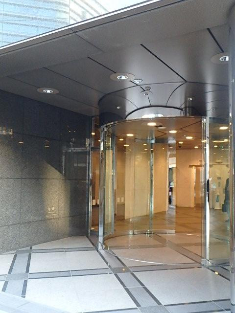 八丁堀第一生命ビルエントランス③