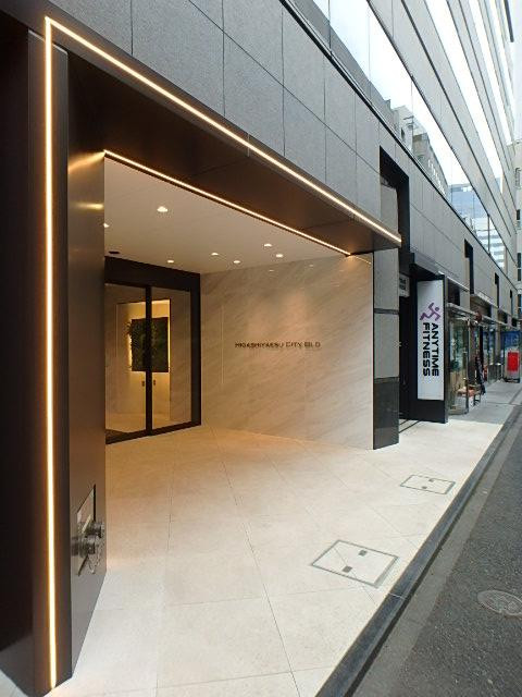 東八重洲シティビルエントランス①