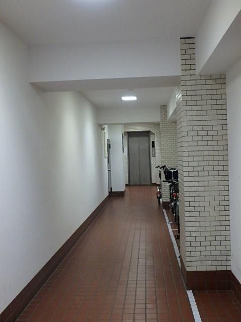 梅崎ビルホール①