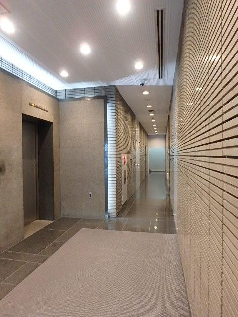 ホール②