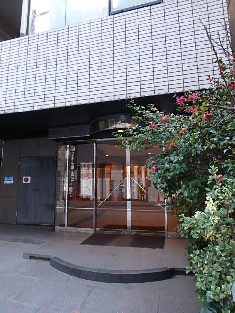 泰和ビルエントランス②