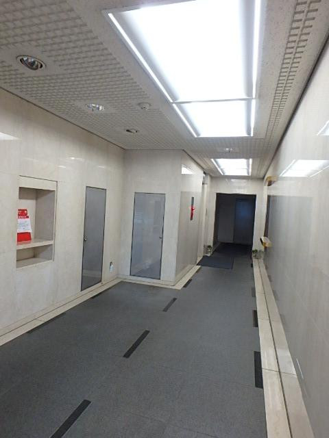 宝ビル本館ホール①