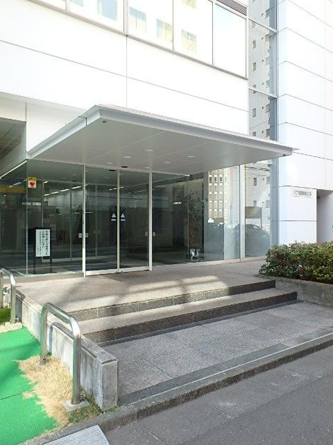 八丁堀岡谷ビルエントランス②