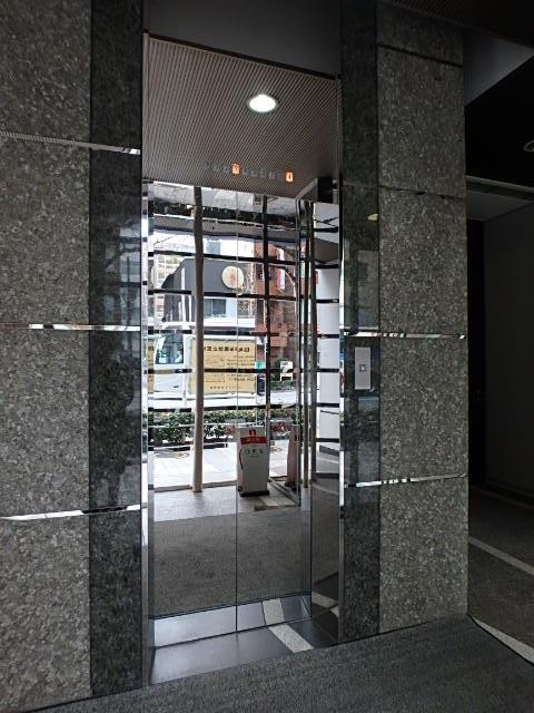 ホール②