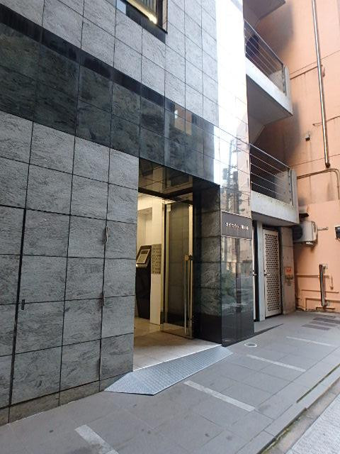 カイセイ八丁堀ビルエントランス①