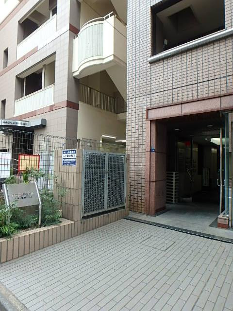 八丁堀中央ビルエントランス①