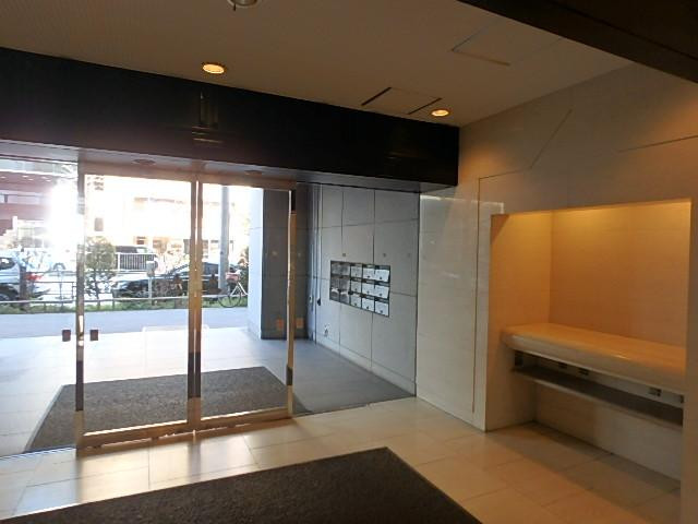 ホール④