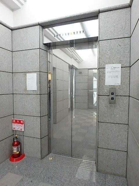 ホール③