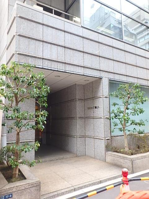 エントランス①