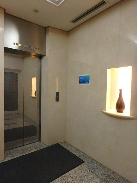 ホール②