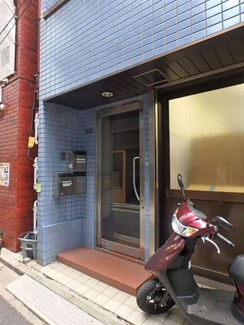 佐藤ビルエントランス①