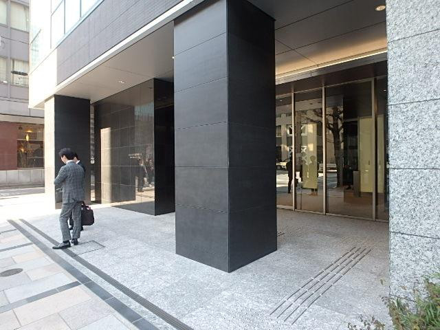 オリックス八重洲通ビルエントランス①