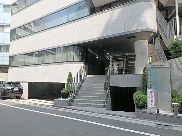 エントランス①