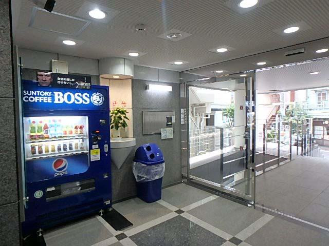 ホール③