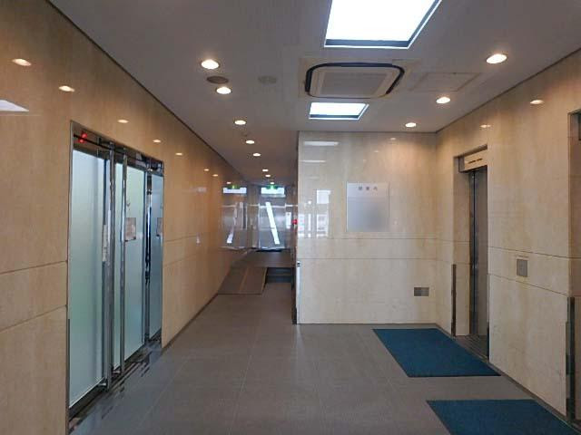 前田セントラルビルホール①