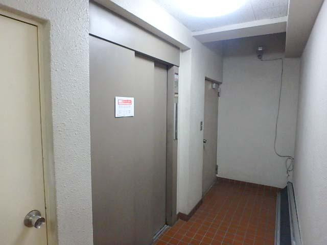 平田湊ビルホール②