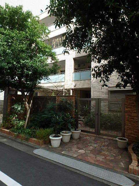 エルパティオみなとエントランス①