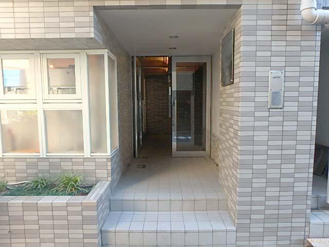 エントランス②