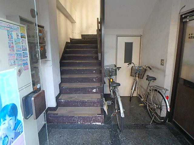 戸田ビルホール①