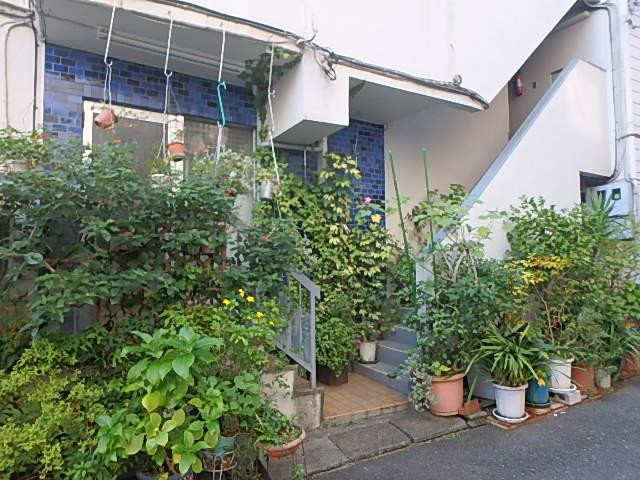 名無しビルエントランス③