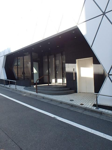 東中野ホワイトビルエントランス①