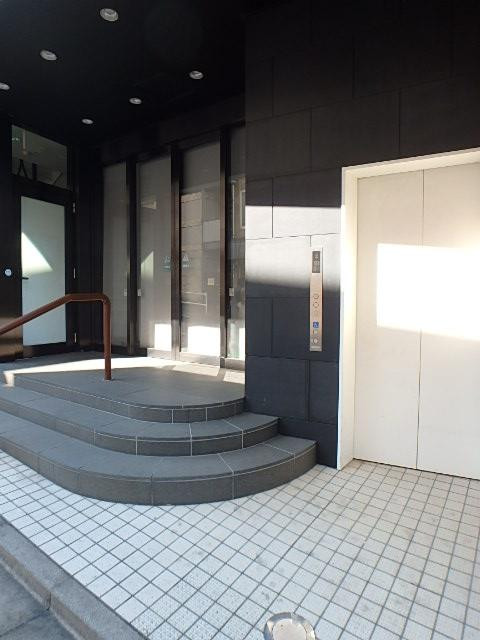 東中野ホワイトビルエントランス③