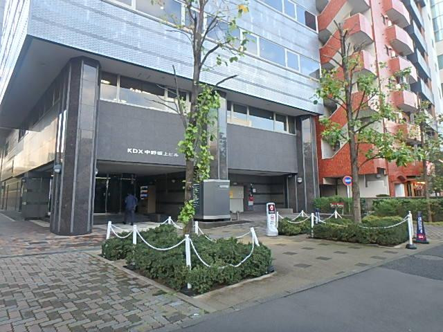 ＫＤＸ中野坂上ビルエントランス①