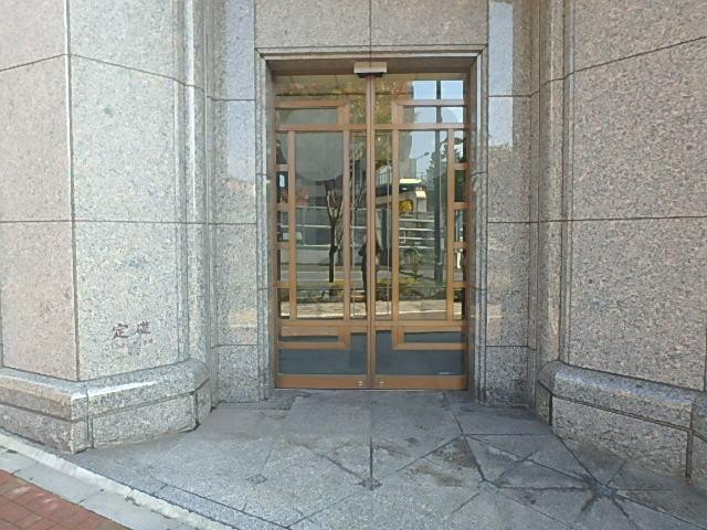 エントランス②