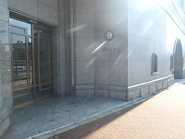 エントランス①