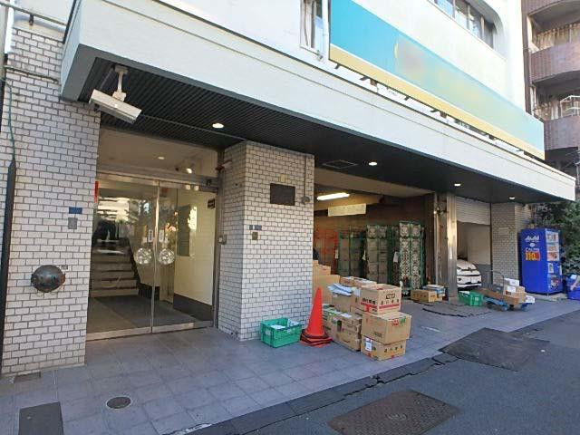 第１昭和ビルエントランス①