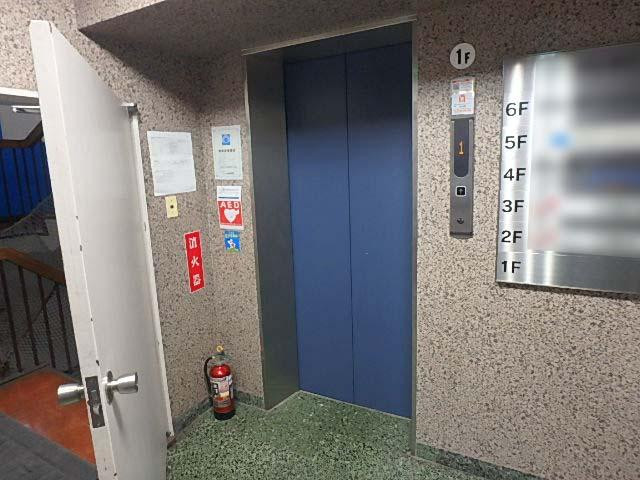 フジタビルホール②