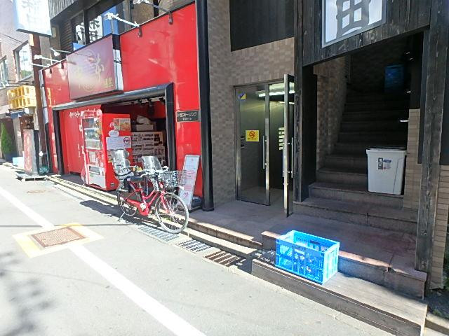 トラスト・リンク第Ⅲビルエントランス①