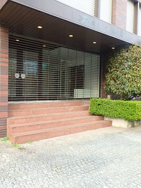 ＪＥＳＣＯ目黒ビル２エントランス②