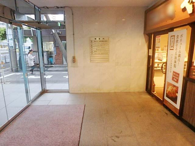 ホール③