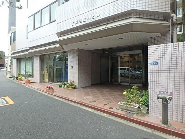 エントランス①