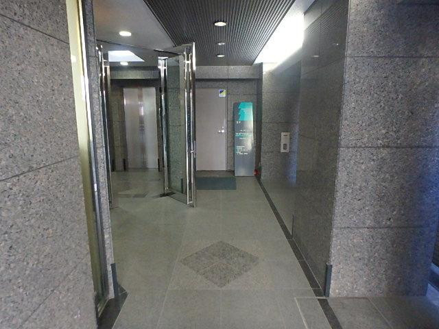 ホール①