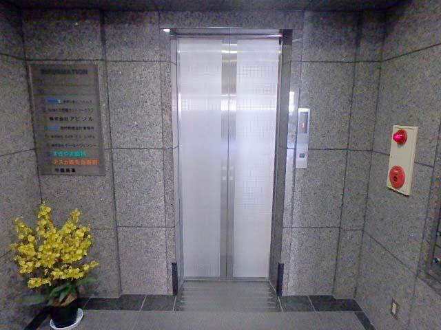 ホール②