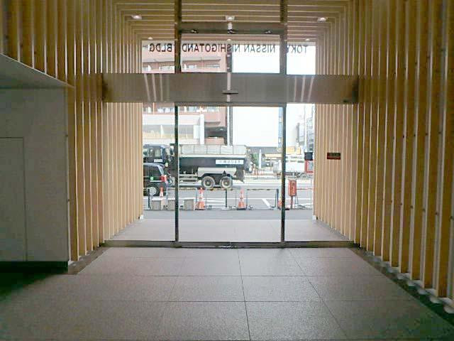 ホール③