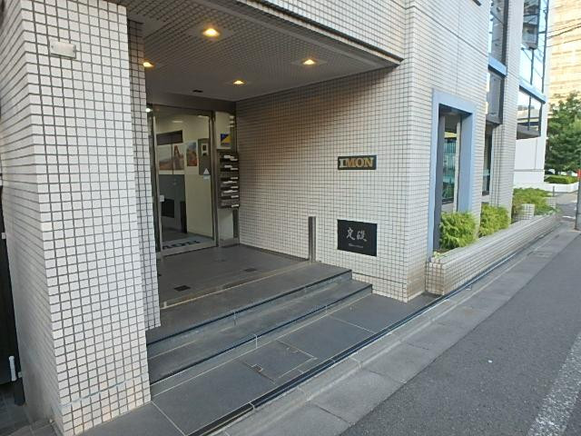 エントランス①