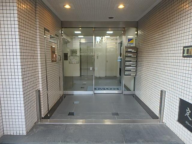 エントランス②