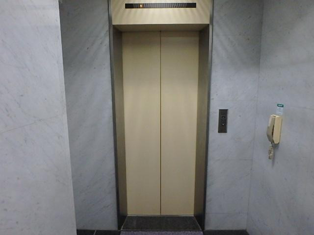 安藤ビルホール②