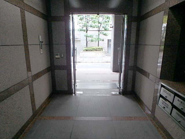 ホール③